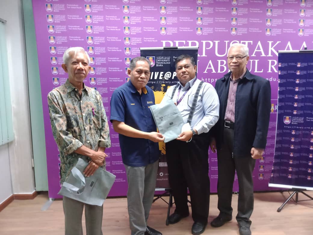 Bicara Buku Bersama Encik Mohd Arof Ishak, Penulis Buku u201cThe Malay 