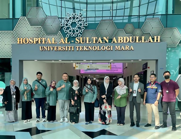 Official Visit from the Faculty of Medicine, Universitas Hasanuddin, to ...