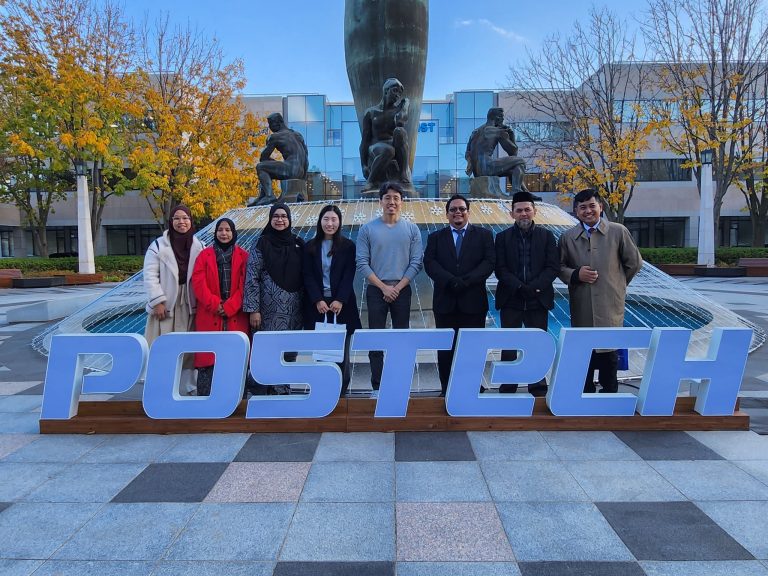 Delegasi UiTM ke Pentas Antarabangsa di POSTECH, Korea