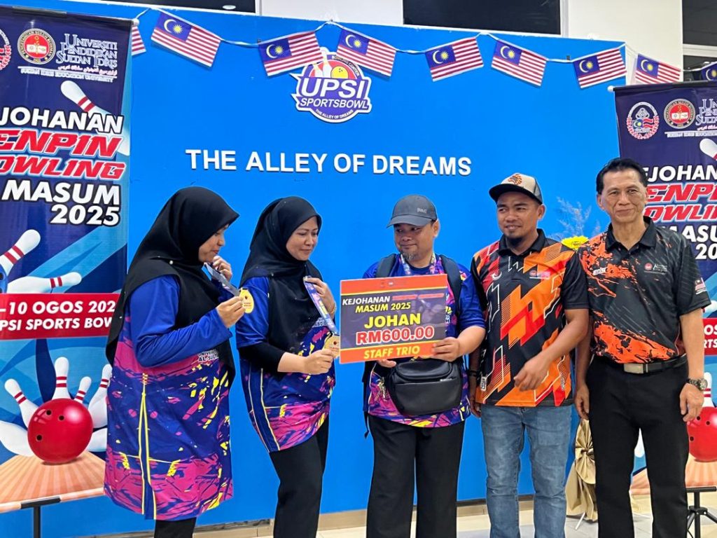 Johan Keseluruhan Boling Kategori Staf Trio MASUM 2025 dimenangi oleh UMPSA 